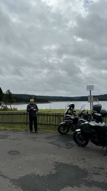 Pause am Stausee in Tschechien